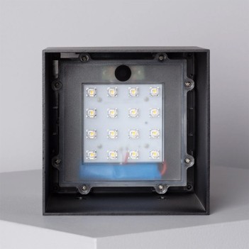 2W 100lm 130mm Solar Series IP65 wall light with solar panel and twilight